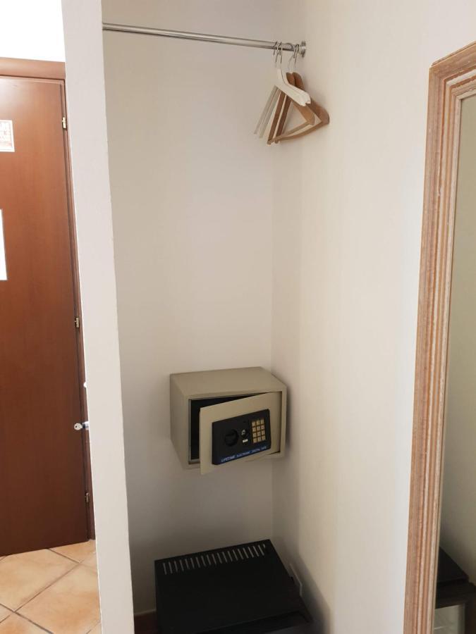 格列佛洛奇住宿加早餐酒店 罗马 外观 照片